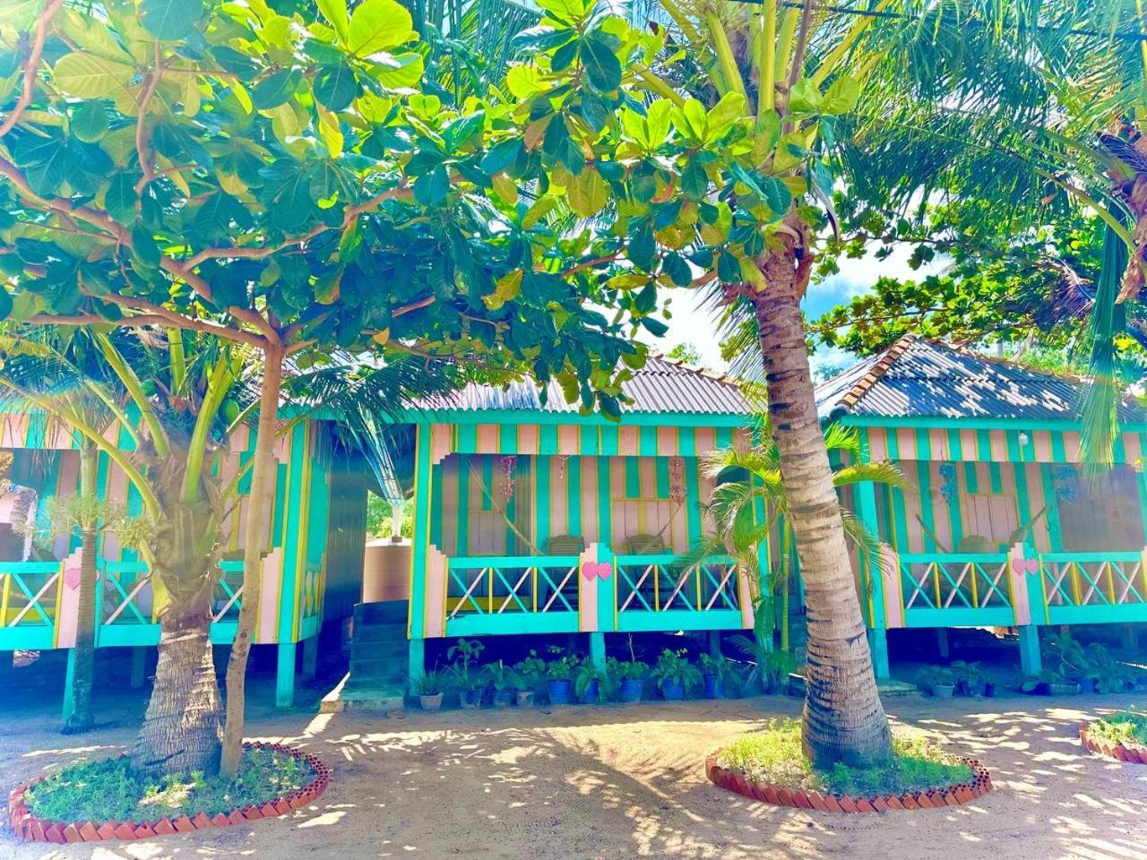 Hotel Simone Rabbit Island Kep Exterior foto